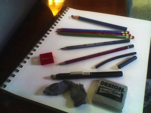 Drawing Materials/Art Supplies I use for my graphite pencil drawings